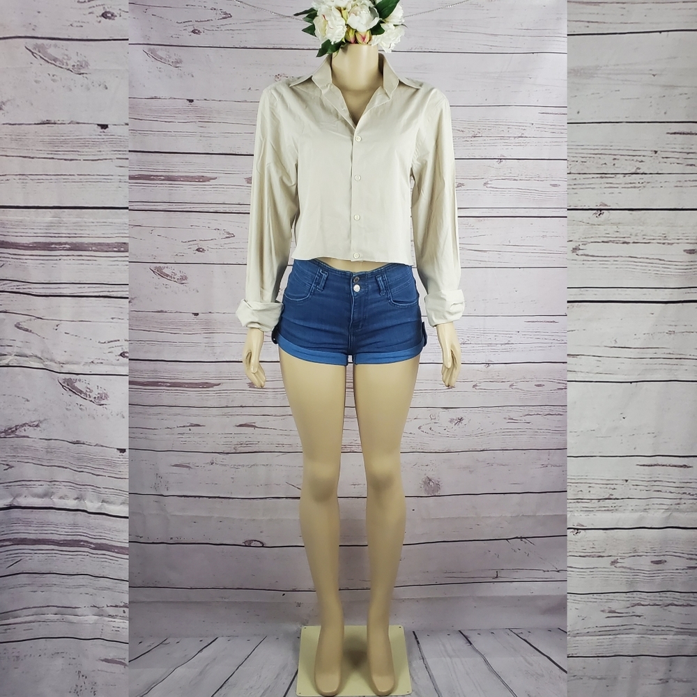 Small Beige Short Sleeve Button Front Crop Top Casual Summer Shirt - Picture 2 of 7